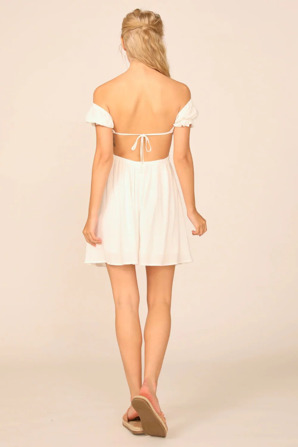 White Washed Crepe Smocked Bodice Puff Sleeve Dress - Image 4
